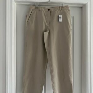 NWT - LL Bean Women’s Favorite Fit Khaki Pants - Size 12 Petite